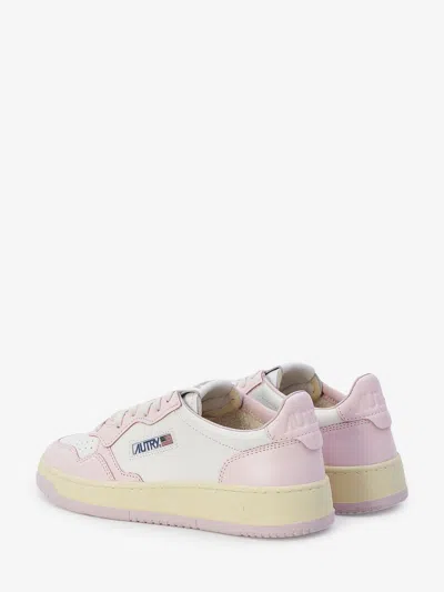 Autry Medalist Bi-color Leather Sneakers