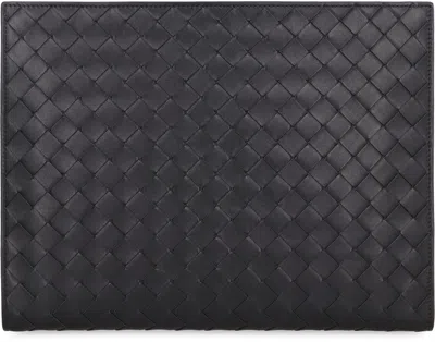 Bottega Veneta Medium Intrecciato Leather Clutch Bag