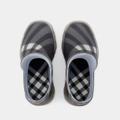 Burberry Mini Low Ankle Boots For Women