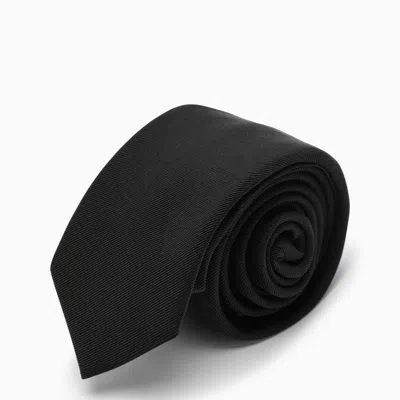 Saint Laurent Pointed-tip Silk Tie