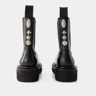 Toga Pulla Aj1146 Boots In Black