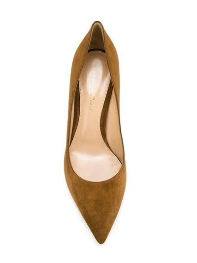 Gianvito Rossi Mid Heel Pumps In Brown