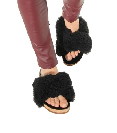 Shop Chloé Shearling Slip-on Sandals In Llack
