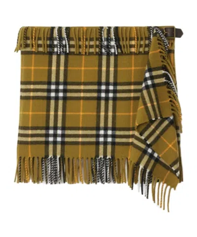 Burberry Women Wool And Cashmere Check Scarf Style Skirt In Green