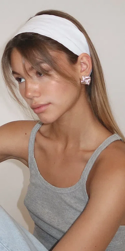 Heaven Mayhem Wind Earrings Silver In White