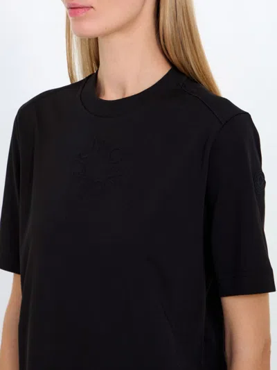 Moncler Logo T-shirt In Black