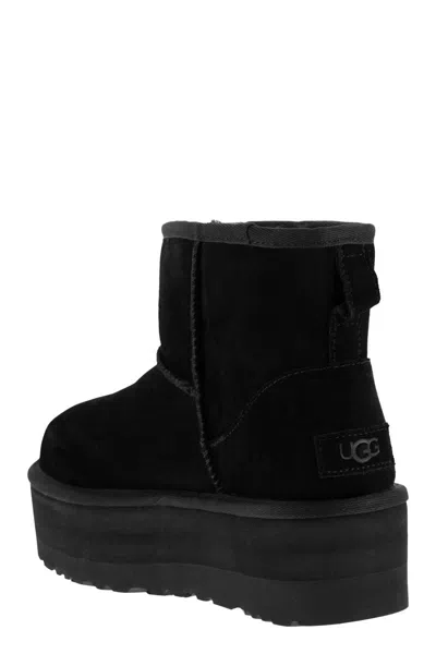 Ugg Classic Mini Platform Womens Suede Ankle Boots