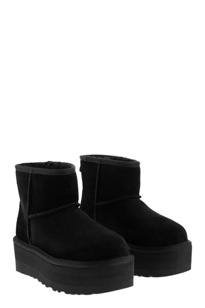 Ugg Classic Mini Platform Womens Suede Ankle Boots
