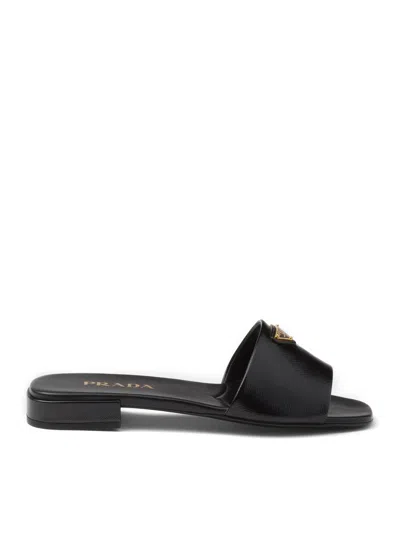 Prada Pantoletten Aus Saffiano-lackleder In Black