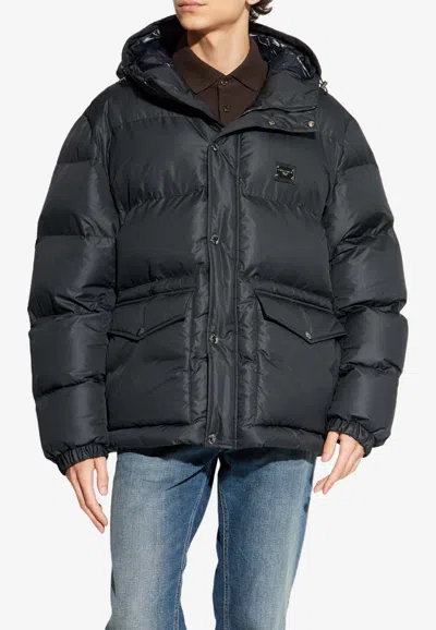 Dolce & Gabbana Logo Plaque Down Jacket In Black