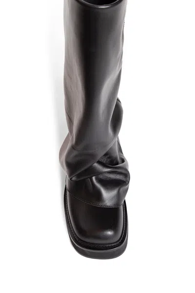 Attico Robin Combat Boots In Black