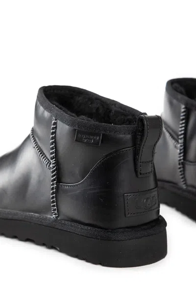 Ugg Man Black Boots In Black