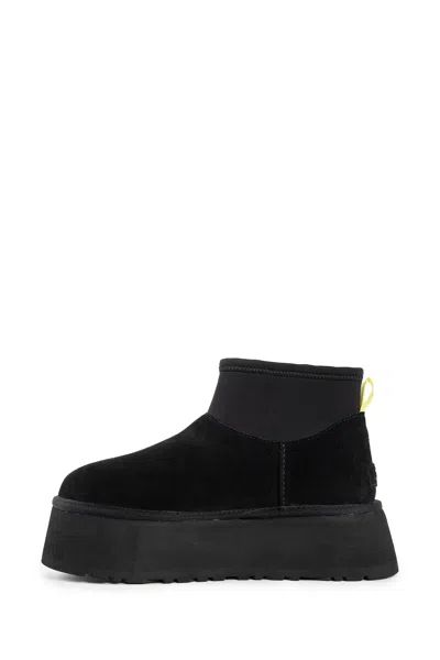 Ugg Mini Platform Ankle Boots In Black
