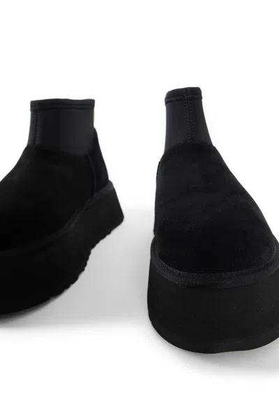 Ugg Mini Platform Ankle Boots In Black