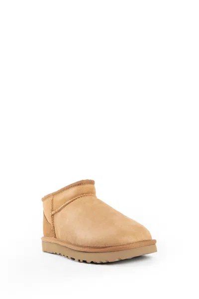 Ugg Stivali Marroni Donna In Brown