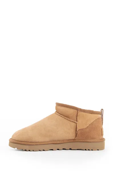 Ugg Stivali Marroni Donna In Brown