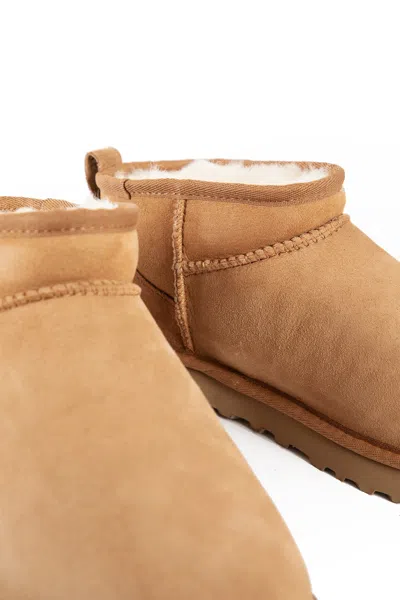 Ugg Stivali Marroni Donna In Brown