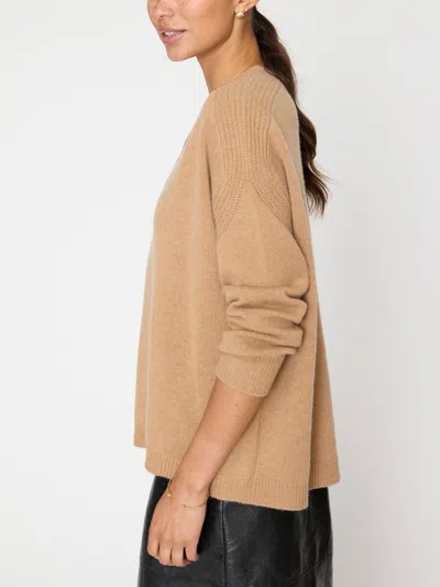Brochu Walker The James Vee Sweater In Camel Mélange