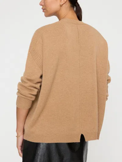 Brochu Walker The James Vee Sweater In Camel Mélange