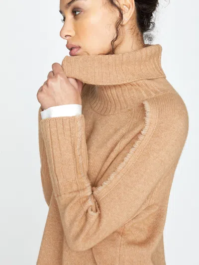 Brochu Walker The Jolie Fringe Layered Looker In Camel With White Underlayer