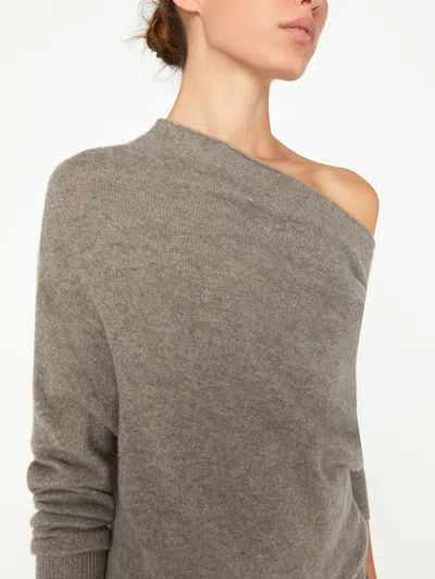 Brochu Walker The Lori Off Shoulder In Otter Melange