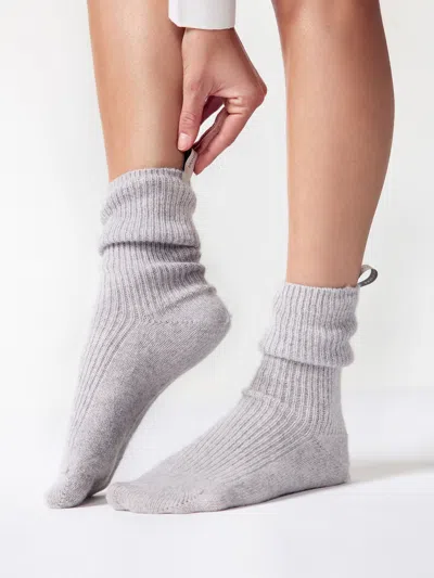 Brochu Walker The Ribbed Cashmere Socks In Heather Grey