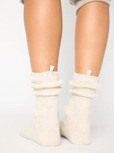 Brochu Walker The Ribbed Cashmere Socks In Bisque Mélange