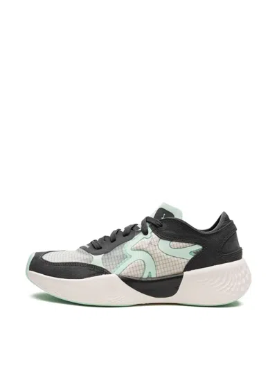 Nike Delta 3 Low Mint Foam Sneakers