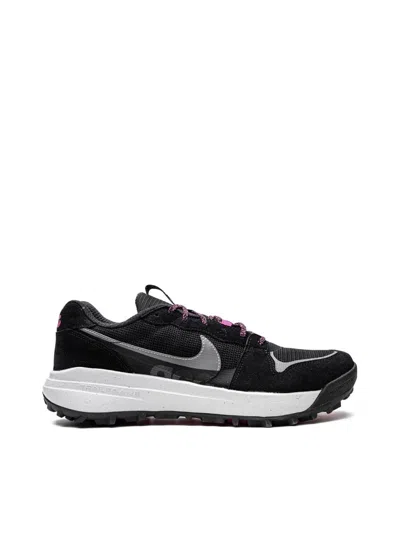 Nike Black Lowcate Sneakers