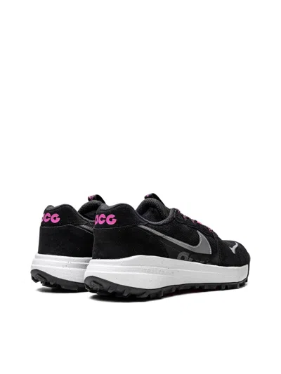 Nike Black Lowcate Sneakers