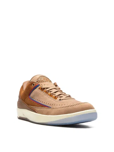 Nike Air  2 Retro Low Sp X Two 18 Sneakers