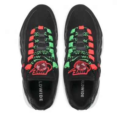 Nike Lace Up Sneakers