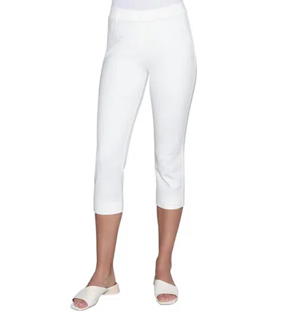 Stella Carakasi Just Right Cropped Pants In Soft White In White