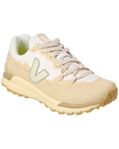 Veja X Fitz Roy Trek Water Repellent Trail Sneaker In White