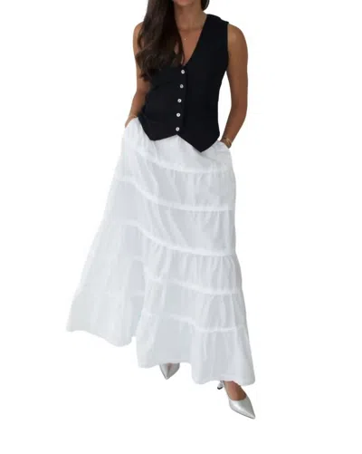 Olivaceous Tiered Skirt In White In White