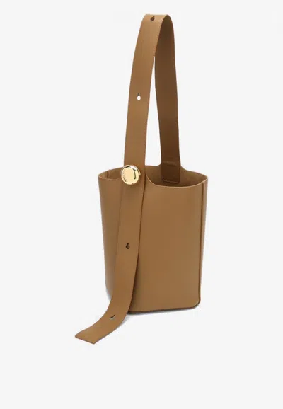 Loewe Medium Pebble Bucket Bag In Calf Leather In Green