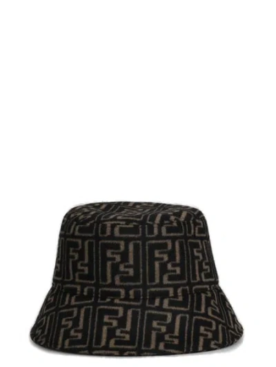 Fendi Men's Logo Printed Raffia Bucket Hat