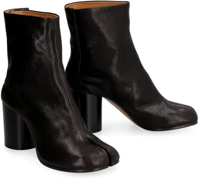 Maison Margiela Block Heel Leather Round Toe Boots