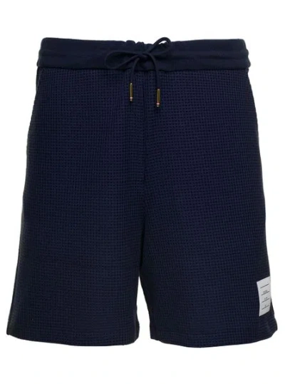 Thom Browne Classic Drawstring Logo Patch Shorts In Raffia Canvas