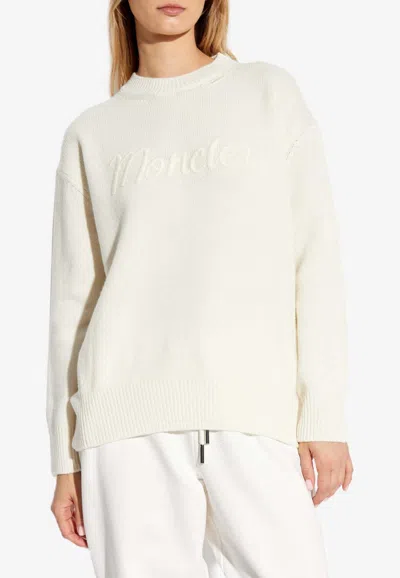 Moncler Logo Sweatshirt In Cream