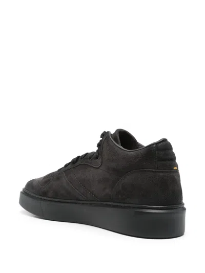 Doucal's Suede Sneakers In Schwarz