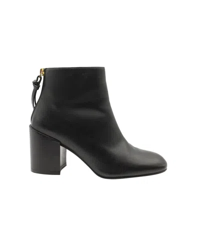 Stuart Weitzman Coban Ankle Boots In Black Leather In Black