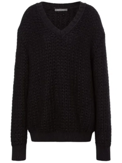 Alberta Ferretti Knitwear V-neckline Textured Ribbed Cuffs Hem In Black