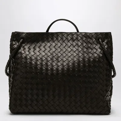 Bottega Veneta Andiamo Large Fondant-coloured Bag In Brown