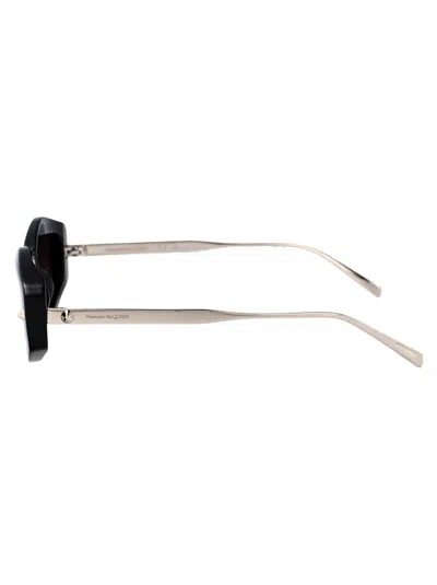 Alexander Mcqueen Sunglasses In Black-silver-grey