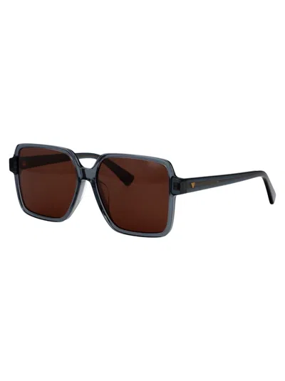 Bottega Veneta Sunglasses In Grey-grey-red