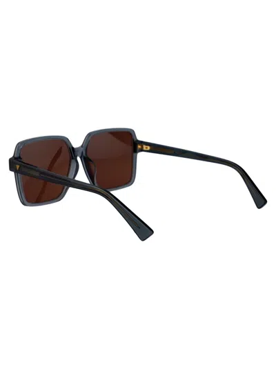 Bottega Veneta Sunglasses In Grey-grey-red