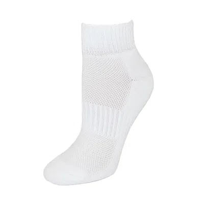 Ctm Men's Cotton Arch Support Ankle Sock (pack Of 3) In White