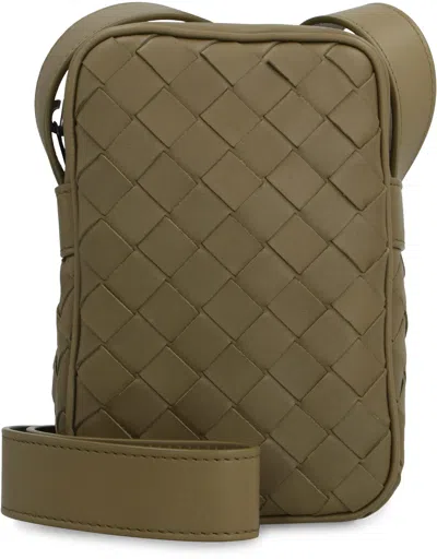 Bottega Veneta Men's Leather Smartphone Case/shoulder Bad