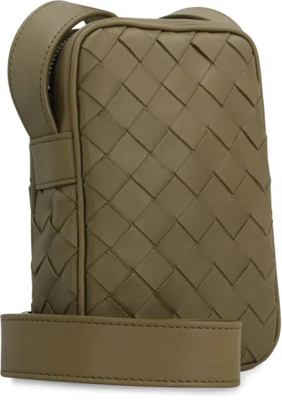 Bottega Veneta Men's Leather Smartphone Case/shoulder Bad